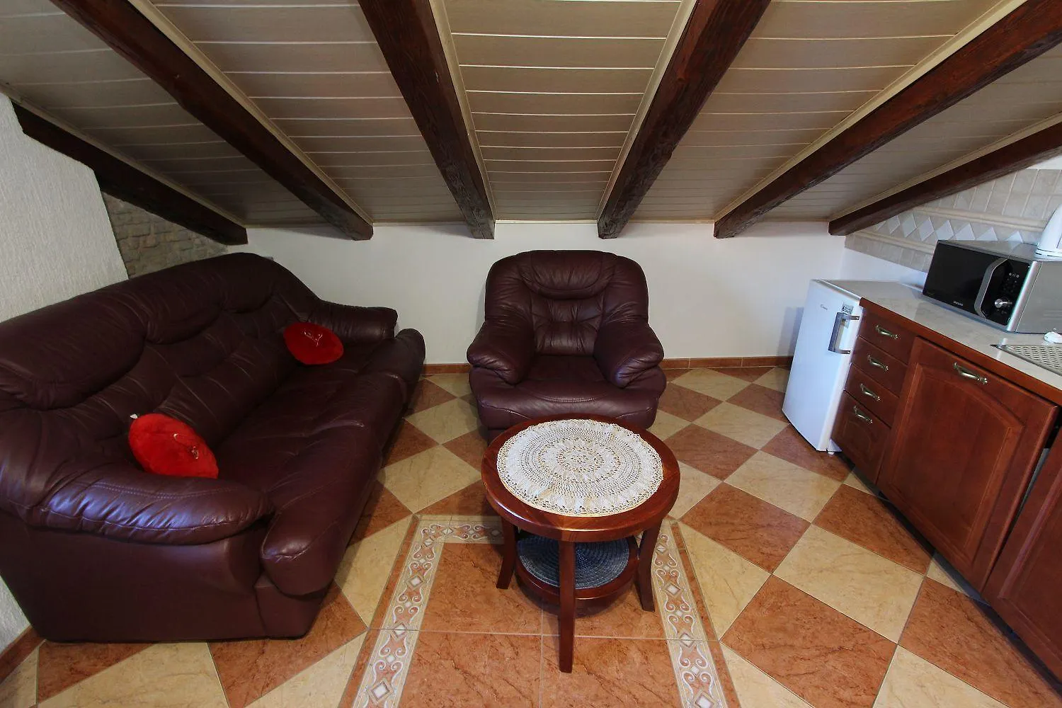 Traumhaftes Studio-Apartment Nur 400 Meter Zum Strand Inmitten Der Altstadt Von Rovinj Apartment
