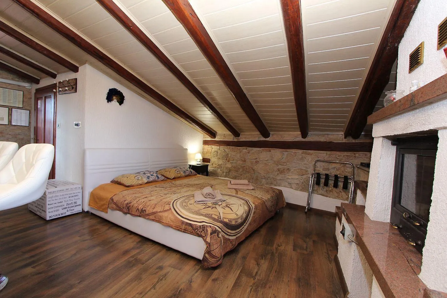 Traumhaftes Studio-Apartment Nur 400 Meter Zum Strand Inmitten Der Altstadt Von Rovinj 0*,