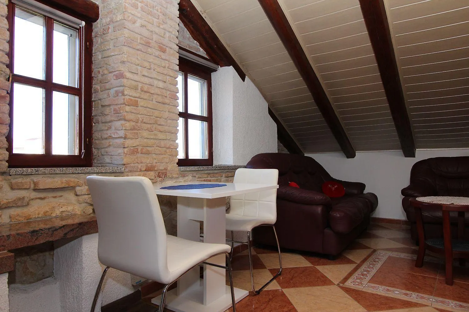 Traumhaftes Studio-Apartment Nur 400 Meter Zum Strand Inmitten Der Altstadt Von Rovinj Apartment
