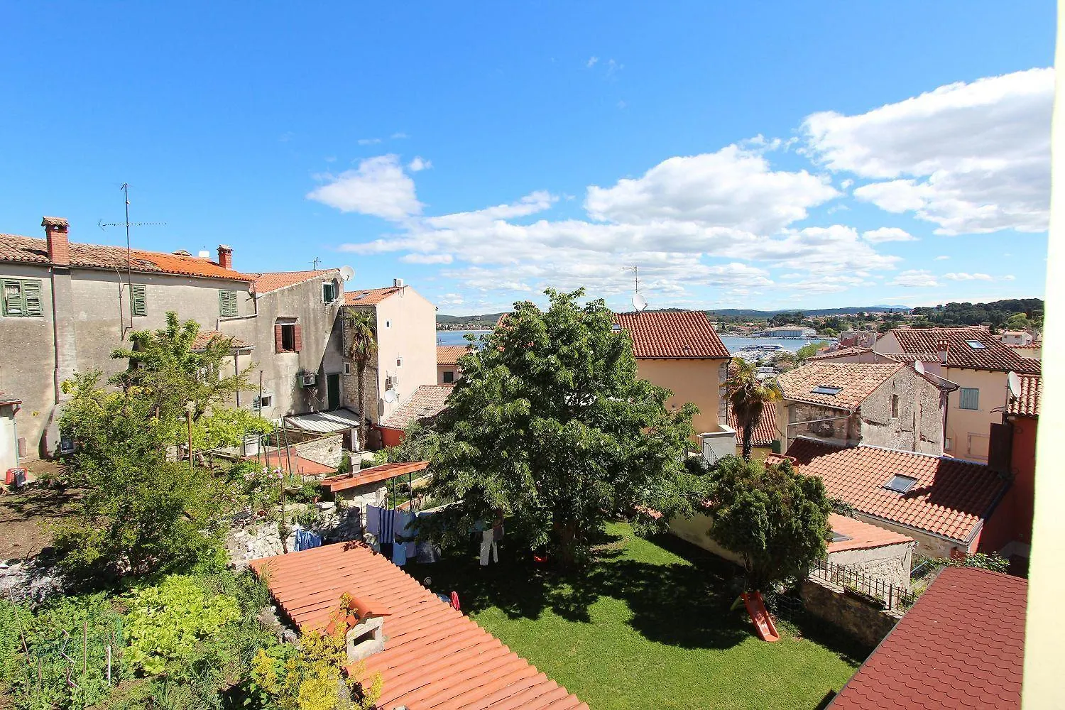 Traumhaftes Studio-Apartment Nur 400 Meter Zum Strand Inmitten Der Altstadt Von Rovinj Croatia